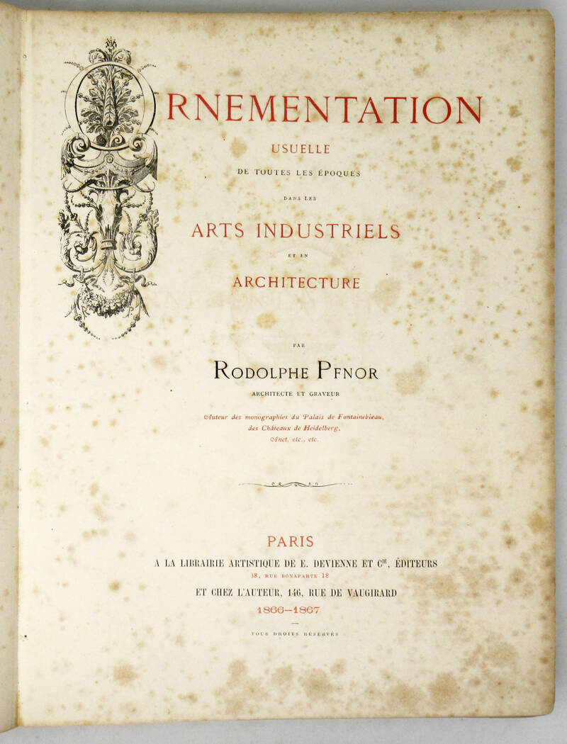 Ornamentation usuelle de toutes les époques dans les arts industriels et en architecture.